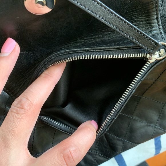 Chanel black clutch - Picture 7 of 8